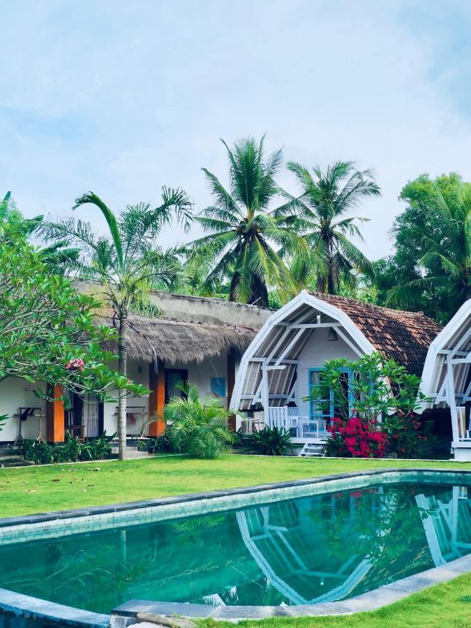 Dream Cowork Hotel Kuta  Exterior photo